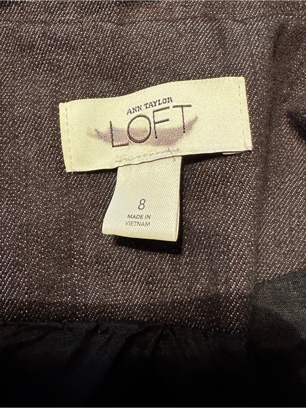 Ann Taylor LOFT Blazer Women 8 Black Denim Look Tailored Fitted 2 Button Jacket - Picture 8 of 9